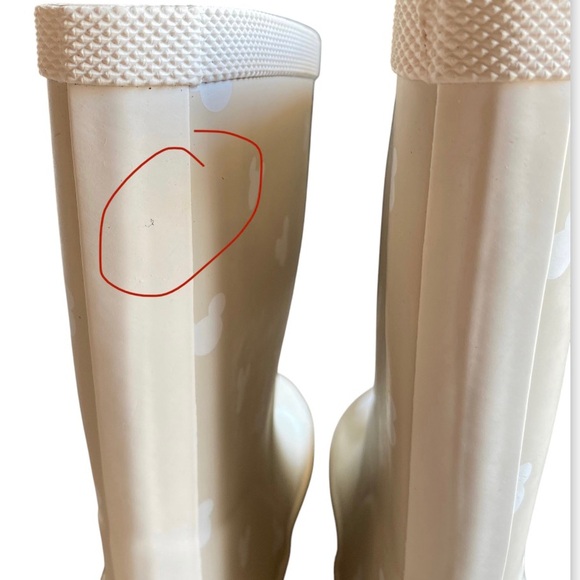 Brand New! Cream/ Neutral/White Mickey Mouse Pattern Rain Boots Size 1 - Picture 12 of 13